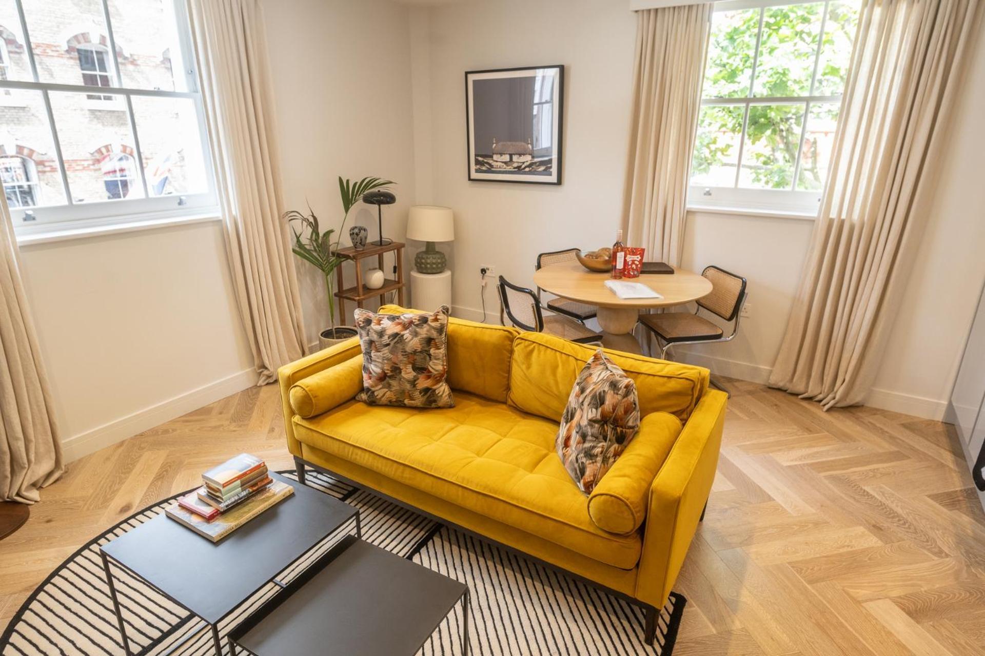 Modern, Stylish Newly Refurbished 2Nd Floor Apartment In Fitzrovia Londen Buitenkant foto