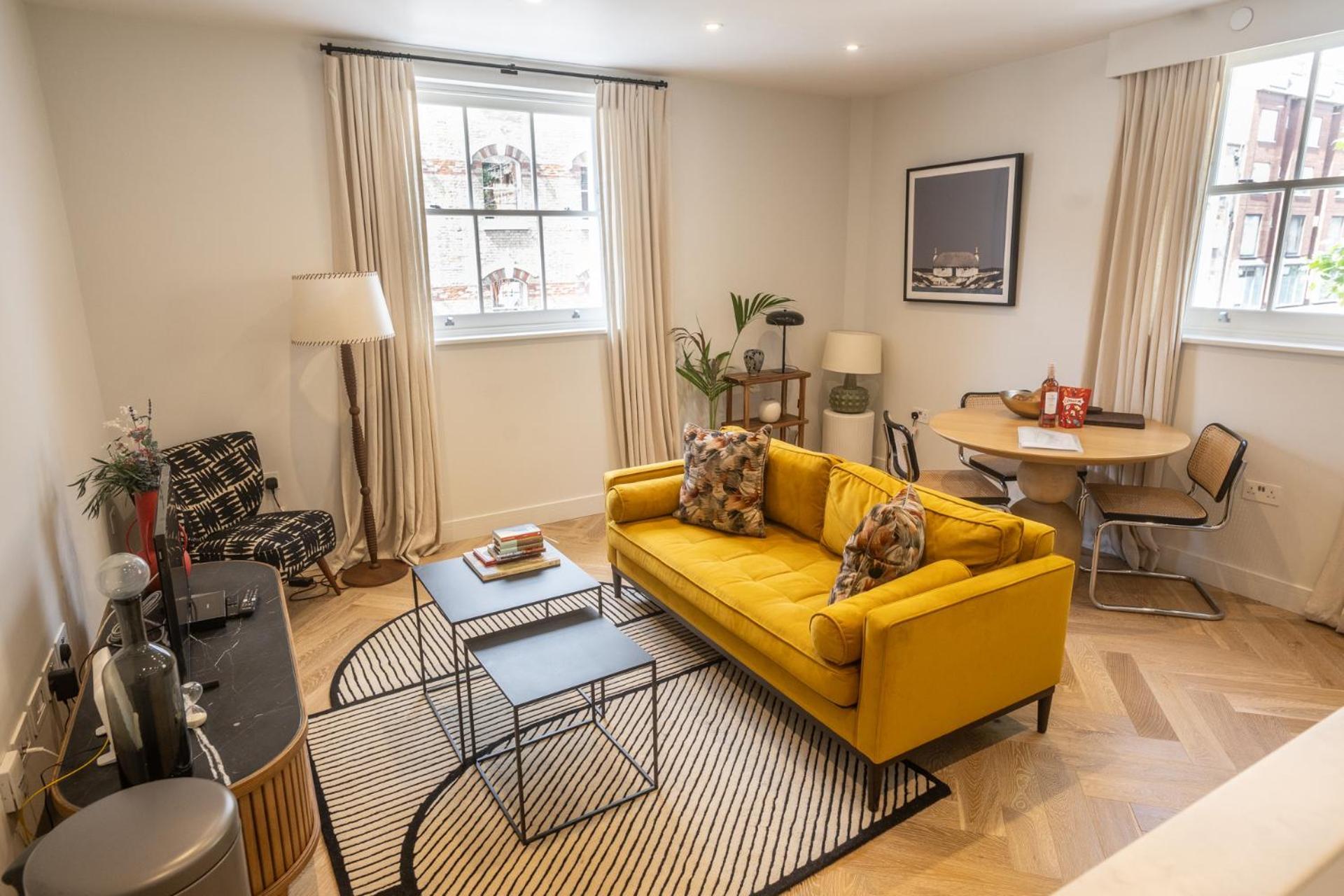 Modern, Stylish Newly Refurbished 2Nd Floor Apartment In Fitzrovia Londen Buitenkant foto