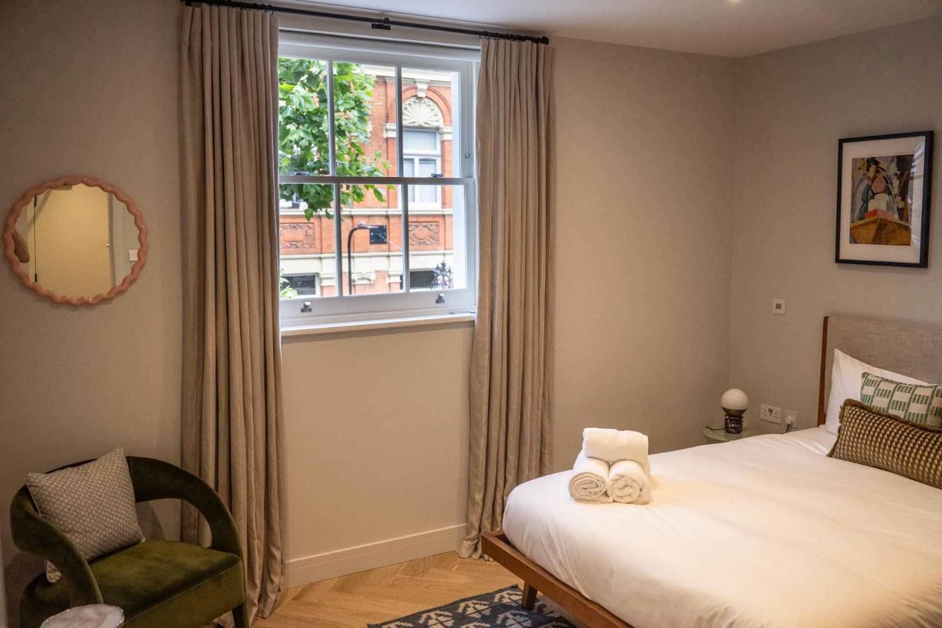 Modern, Stylish Newly Refurbished 2Nd Floor Apartment In Fitzrovia Londen Buitenkant foto
