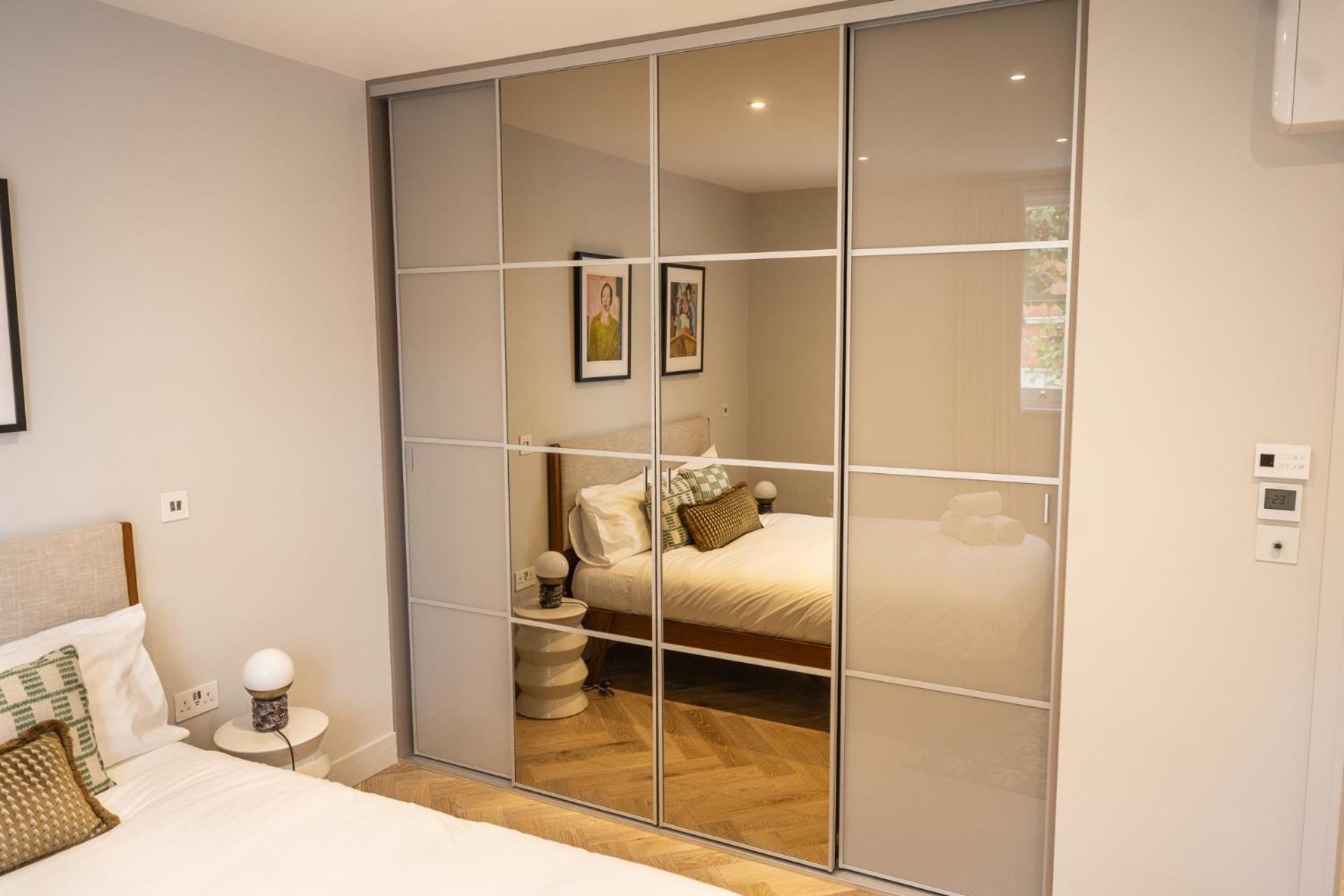 Modern, Stylish Newly Refurbished 2Nd Floor Apartment In Fitzrovia Londen Buitenkant foto